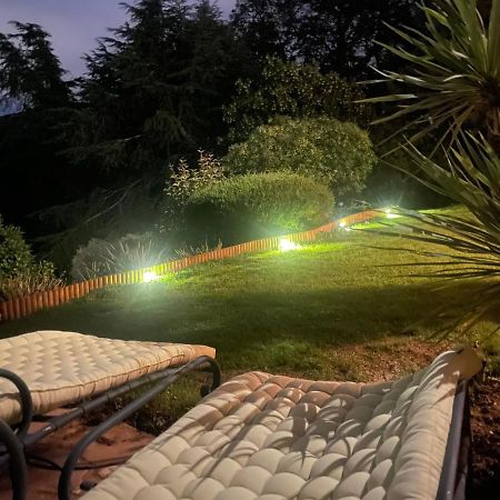Domaine Des Tuilieres Avec Jacuzzi Apartamento Vallauris Exterior foto
